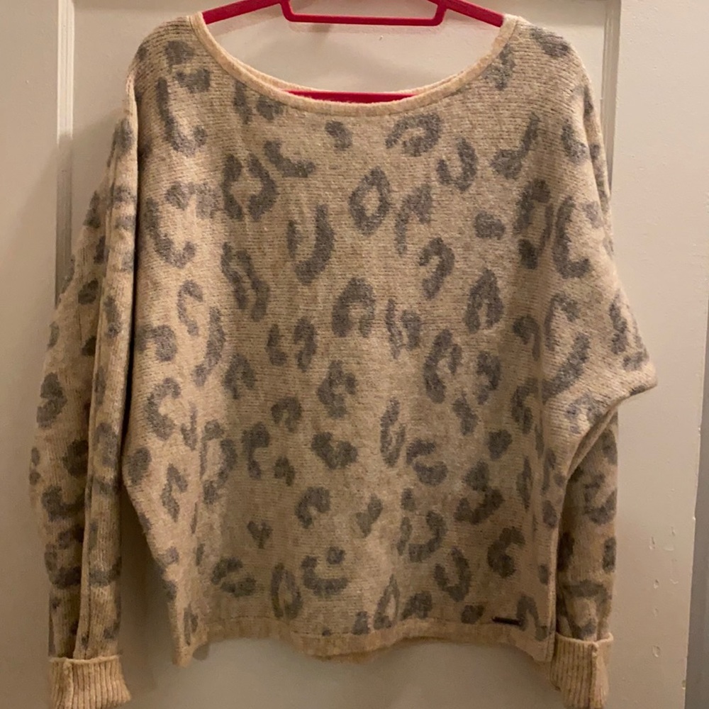 Muted leopard print A&F sweater